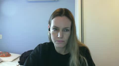 Anny online show from October 9, 10:57 am