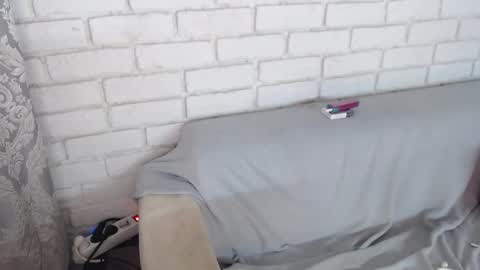 Crazyy Girl  online show from November 9, 2:26 pm