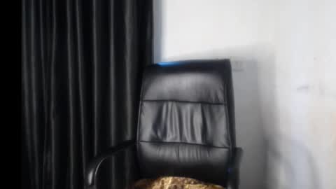 Lady jasmine online show from September 11, 1:00 pm