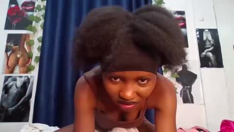 Creamykitty online show from November 30, 2:54 pm