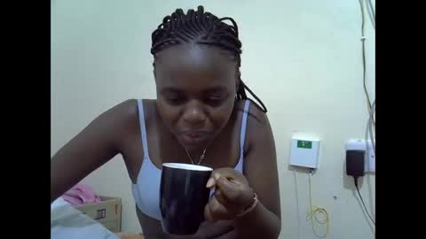 creamyypussyy online show from November 19, 11:54 am