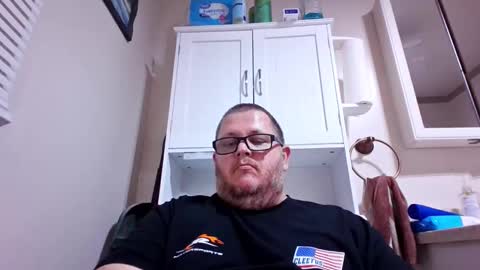 The hopeless romantic online show from October 13, 6:35 am