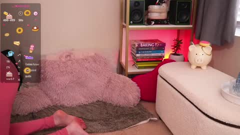 Quinn de la Creme online show from January 5, 8:31 pm