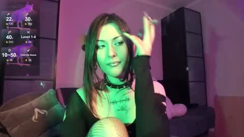 Raven online show from November 25, 5:57 pm