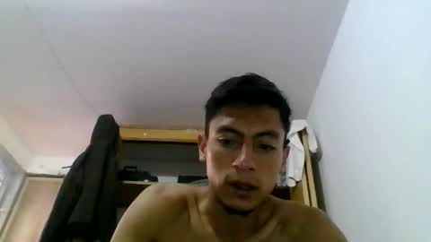 Snapshot of cris_master_ chatting on October 2, 8:49 pm cris_master_ online show from October 2, 8:49 pm