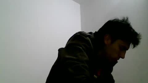 Snapshot of cris_master_ chatting on October 12, 9:03 pm cris_master_ online show from October 12, 9:03 pm