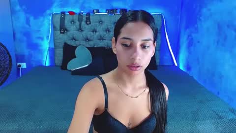 CRISANDMERY online show from September 10, 4:12 am