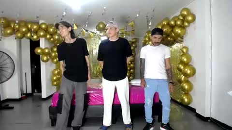 crismens online show from January 7, 2:20 am