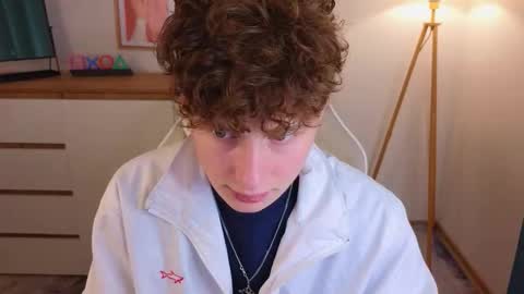 Chris online show from October 19, 3:01 pm