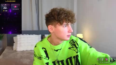 Chris online show from October 22, 3:12 pm