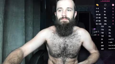 Snapshot of crissstud chatting on February 13, 5:37 am Criss online show from February 13, 5:37 am