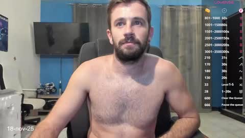 Snapshot of crissstud chatting on November 17, 11:54 pm Criss online show from November 17, 11:54 pm