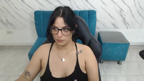 Cristal online show from December 23, 8:11 am