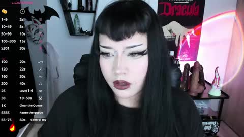 Cris online show from September 27, 3:28 pm