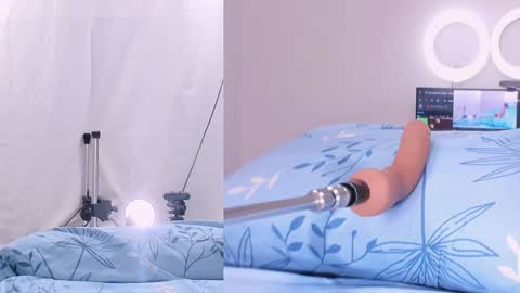 cristal_thompson_ online show from December 12, 11:14 pm