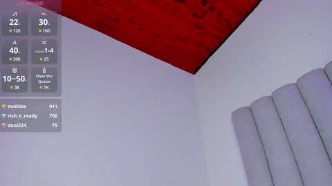 Nicole  Connection time 220pm-910pmCol online show from January 11, 1:59 am