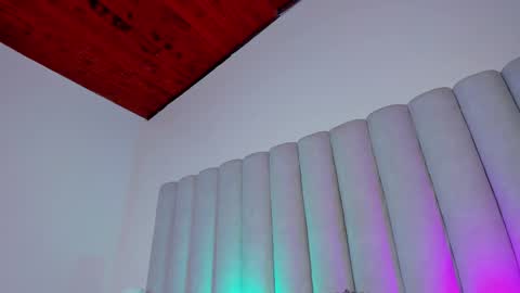 Nicole  Connection time 220pm-910pmCol online show from February 24, 10:36 pm