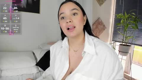 Cristal Cute  online show from December 3, 4:17 pm