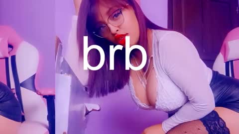 Snapshot of cristaln07 chatting on February 25, 3:52 am Natis online show from February 25, 3:52 am