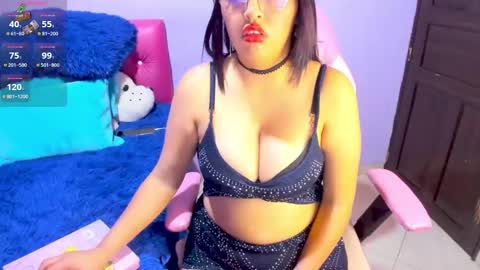 Snapshot of cristaln07 chatting on March 1, 1:32 am Natis online show from March 1, 1:32 am