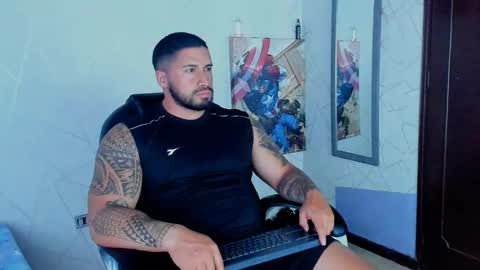 cristian walker online show from February 1, 11:06 pm