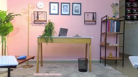 Snapshot of cristinavegas chatting on January 30, 9:36 am ....... online show from January 30, 9:36 am