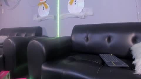 Cristopher online show from January 4, 3:28 pm