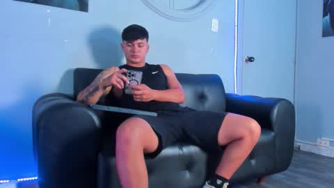 Cristopher online show from November 12, 12:05 pm