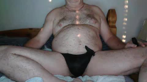 Crowbarbi online show from October 17, 11:35 am