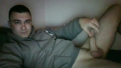 Snapshot of crush380 chatting on December 6, 4:03 am Crush380 online show from December 6, 4:03 am