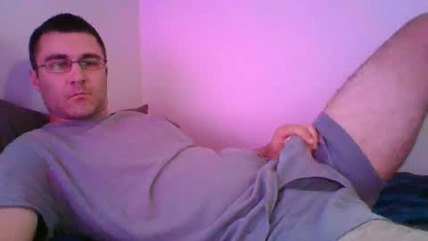 Snapshot of crush380 chatting on December 31, 7:40 pm Crush380 online show from December 31, 7:40 pm