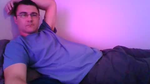 Snapshot of crush380 chatting on January 1, 6:16 pm Crush380 online show from January 1, 6:16 pm