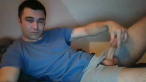 Snapshot of crush380 chatting on February 27, 1:59 am Crush380 online show from February 27, 1:59 am