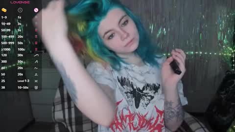 Snapshot of cryptobjgirlv2 chatting on September 30, 6:02 pm Lilith online show from September 30, 6:02 pm