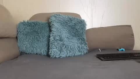 Snapshot of crystal_angel1 chatting on December 8, 7:26 am Crys online show from December 8, 7:26 am