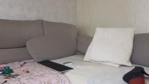 Snapshot of crystal_angel1 chatting on February 7, 4:06 am Crys online show from February 7, 4:06 am