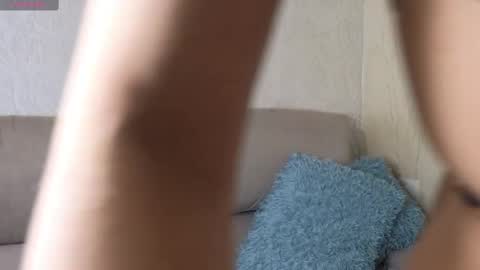 Snapshot of crystal_angel1 chatting on February 25, 8:58 am Crys online show from February 25, 8:58 am