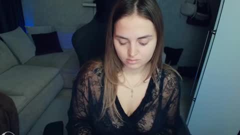 crystalemily online show from November 28, 7:38 pm