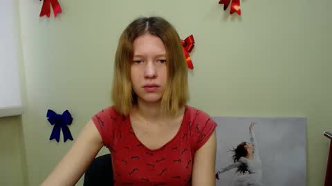 Stella online show from March 6, 8:08 am