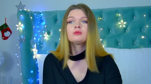 Crystal online show from December 28, 4:09 pm