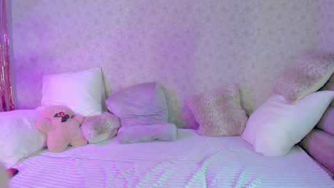 Maria online show from December 2, 4:42 am