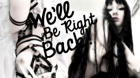 Sasha    Make me moan with patterns   good music here  online show from November 5, 4:07 pm