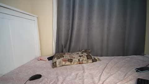 cum_central online show from October 12, 4:50 pm