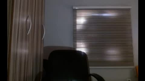 Snapshot of cum_ebony_petitxx chatting on October 3, 1:30 pm cath online show from October 3, 1:30 pm