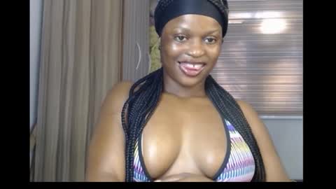 Snapshot of cum_ebony_petitxx chatting on November 6, 7:09 am cath online show from November 6, 7:09 am