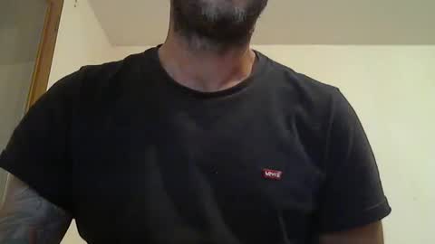 cummincock04 online show from October 12, 4:44 am