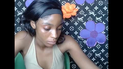 cupidxdoll online show from February 20, 11:32 pm