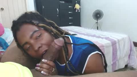 dominic and julieta... independent models online show from December 4, 12:41 am