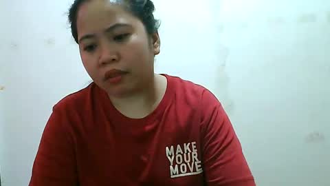 Snapshot of curious_girl247 chatting on February 12, 7:55 am curious_girl247 online show from February 12, 7:55 am