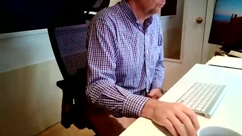 curious_madame_scotsman online show from November 26, 1:45 pm